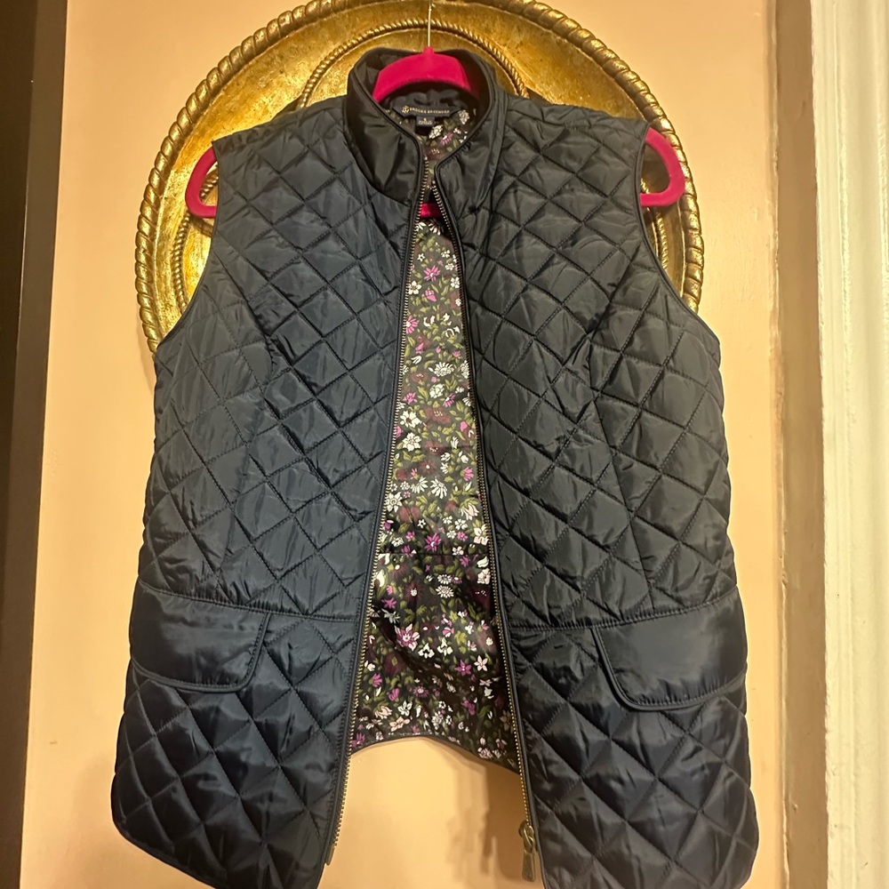 Brooks Brothers Black Quilted Vest
